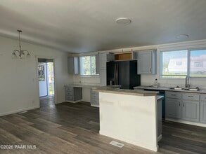 20908 E Deer Valley Ln in Mayer, AZ - Building Photo - Building Photo
