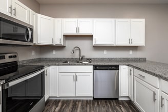 Warehouse Apartments in Fargo, ND - Foto de edificio - Building Photo