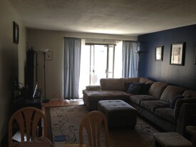 62 Lester Ave, Unit J15 in Murray, UT - Building Photo