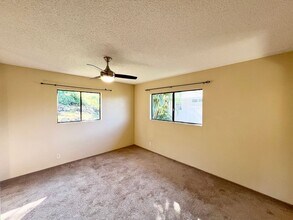 74-5061-5061 Palani Rd in Kailua Kona, HI - Building Photo - Building Photo