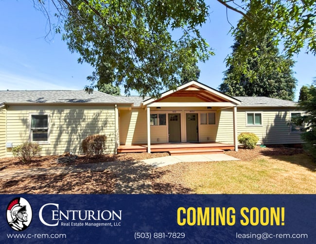 property at 805 Boxwood Ln SE