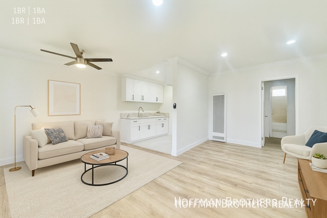 20445 Saticoy St, Unit 34