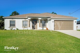 2302 NW 27th Ave in Cape Coral, FL - Building Photo
