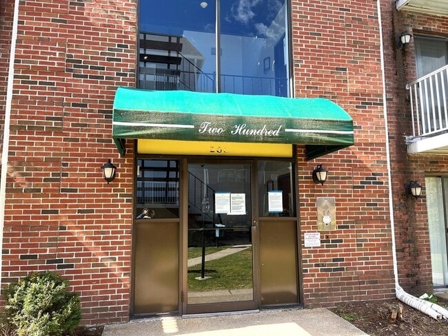 property at 1186 Worcester Rd