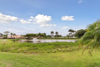 2 Old Fence Rd in Palm Beach Gardens, FL - Building Photo - Building Photo