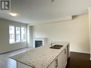 50 Hartington St in Vaughan, ON - Building Photo - Building Photo