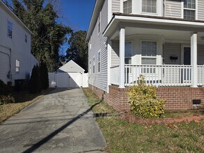 831 Marshall Ave in Norfolk, VA - Building Photo - Building Photo