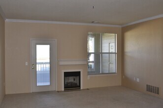 6009 Castlegate Dr W in Castle Rock, CO - Building Photo - Building Photo