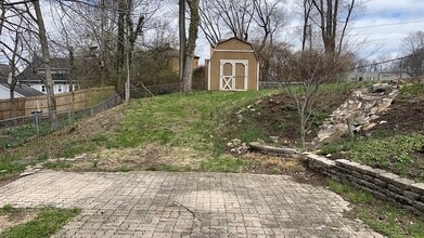 1561 Sacramento Ave in Dayton, OH - Building Photo - Building Photo