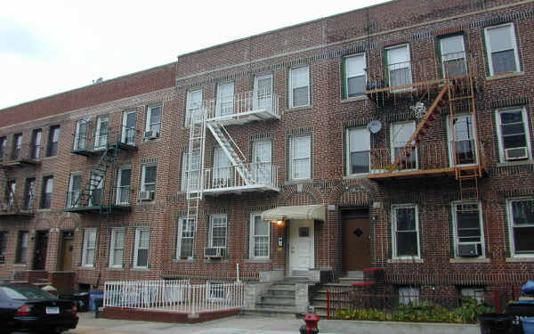 350 63rd St in Brooklyn, NY - Foto de edificio