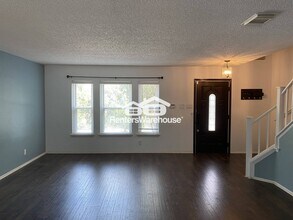 2439 Karat Dr in San Antonio, TX - Building Photo - Building Photo
