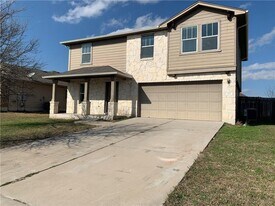 328 Almquist St in Hutto, TX - Building Photo