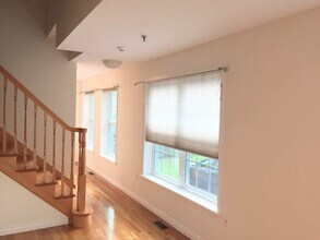 18 Clyde Street in Somerville, MA - Building Photo - Building Photo