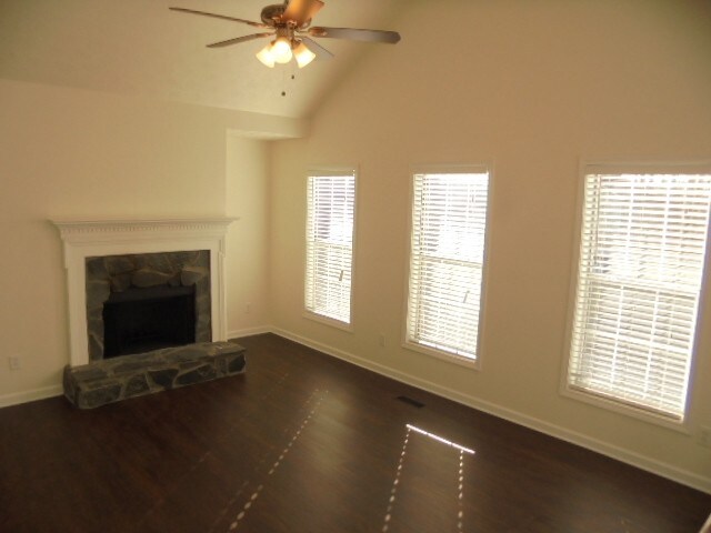 4293 Brandy Ann Ct in Acworth, GA - Building Photo - Building Photo