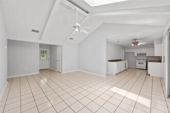 5502 Salem Walk Dr in Austin, TX - Building Photo - Building Photo