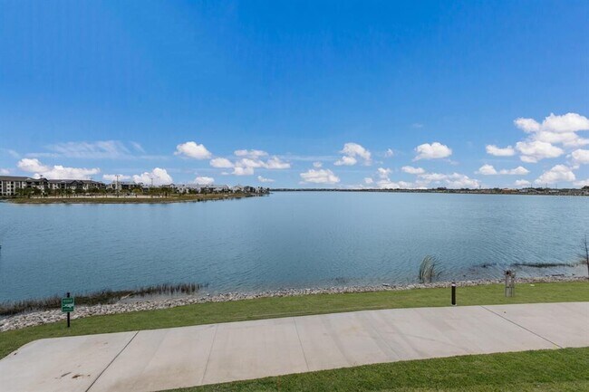 7420 Newham Ln in Sarasota, FL - Building Photo - Building Photo