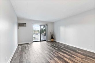 550 Graceland Ave, Unit 5 in Des Plaines, IL - Building Photo - Building Photo