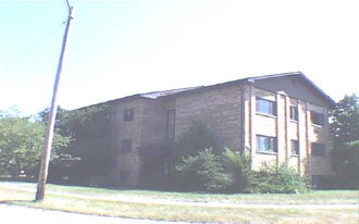 59 Briar St Apartments