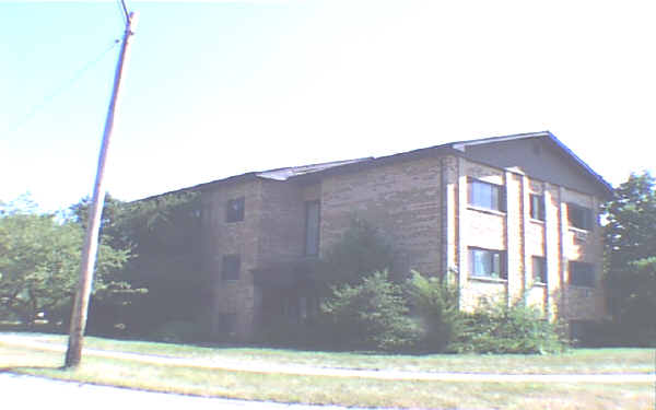 59 Briar St in Glen Ellyn, IL - Building Photo