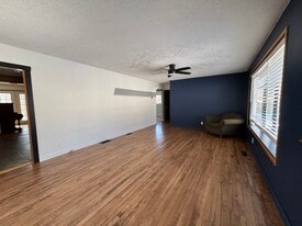 Apartement for Rent in Fredericton, NB - Building Photo