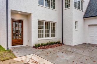 455 Oma Cove in Memphis, TN - Building Photo - Building Photo