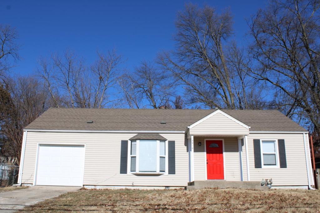 3910 NE Vivion Rd in Kansas City, MO - Building Photo