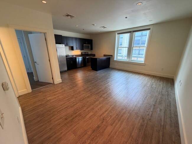 property at 9 S Beaver St