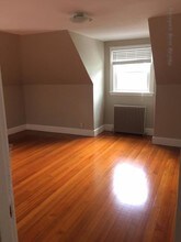 19 Abbottsford Rd-Unit -2 in Brookline, MA - Building Photo - Building Photo