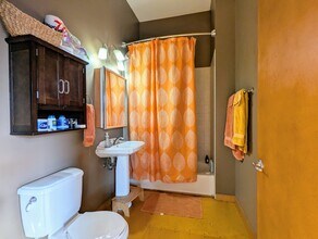 523 Jackson St, Unit 218 in St. Paul, MN - Building Photo - Building Photo