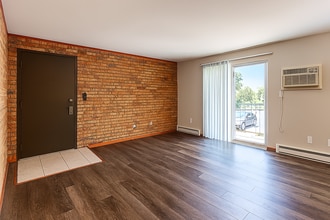 5212 Belclare Rd in Cincinnati, OH - Foto de edificio - Building Photo