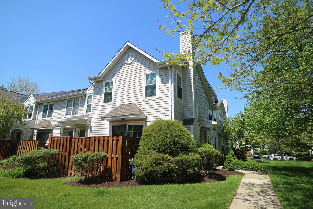 7807 Spruce Mill Dr in Yardley, PA - Building Photo