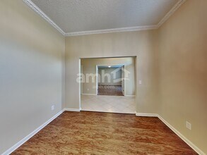 1184 Lake Parke Dr in Jacksonville, FL - Building Photo - Building Photo