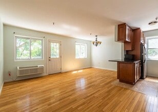 10 Palisade Ave, Unit 2c in Cliffside Park, NJ - Building Photo - Building Photo