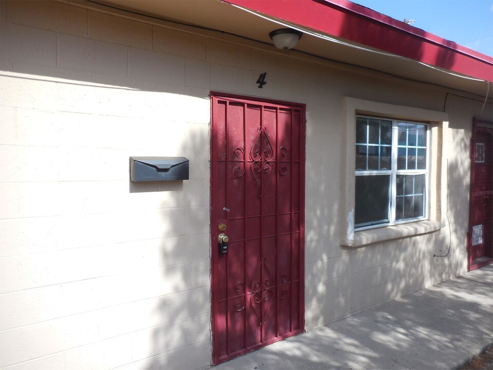 4014 Lincoln Ave-Unit -1 in El Paso, TX - Building Photo