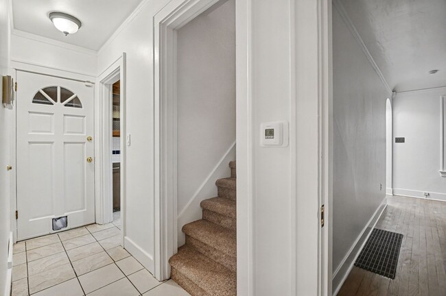 9222 35th Ave SW in Seattle, WA - Building Photo - Building Photo