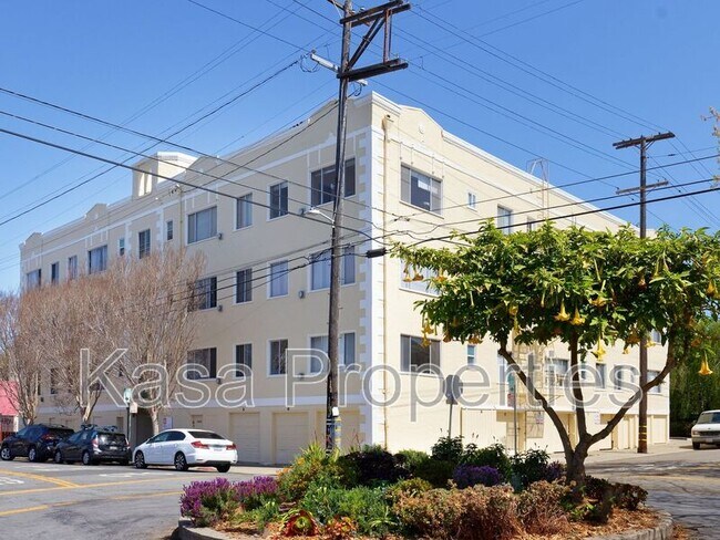 property at 2091 California St