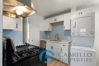 4571 North Ave in San Diego, CA - Building Photo - Building Photo