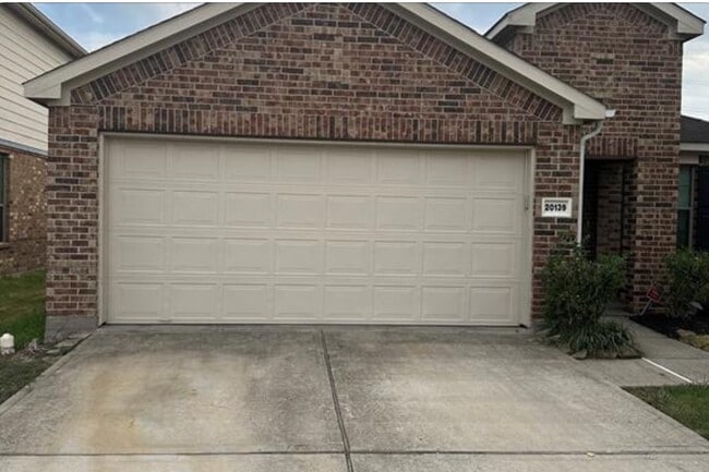 property at 20139 Linden Spruce Ln