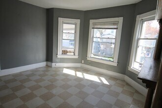 254 Oakland St-Unit -2 in Springfield, MA - Building Photo - Building Photo