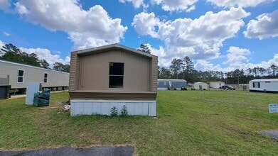 56 Airbourne Ln in Walterboro, SC - Building Photo - Building Photo