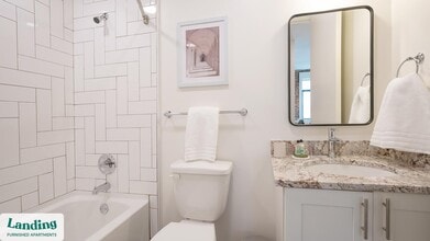 425 20th St S, Unit 215 in Birmingham, AL - Foto de edificio - Building Photo