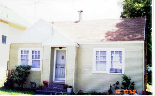 1226 Regent St in Alameda, CA - Foto de edificio - Building Photo