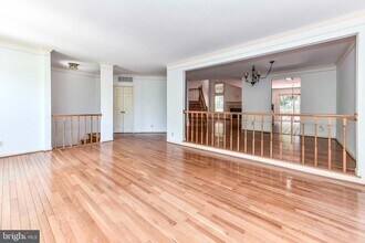 7709 Rockledge Ct in West Springfield, VA - Building Photo - Building Photo