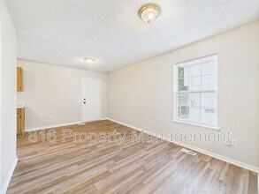 2314 Monroe Ave in Kansas City, MO - Building Photo - Building Photo