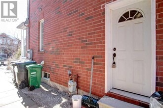 3474 Covent Crescent in Mississauga, ON - Building Photo - Building Photo