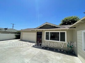 355 S Aspan Ave in Azusa, CA - Building Photo