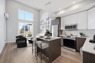 University Heights Apartments in Edmonton, AB - Building Photo - Building Photo
