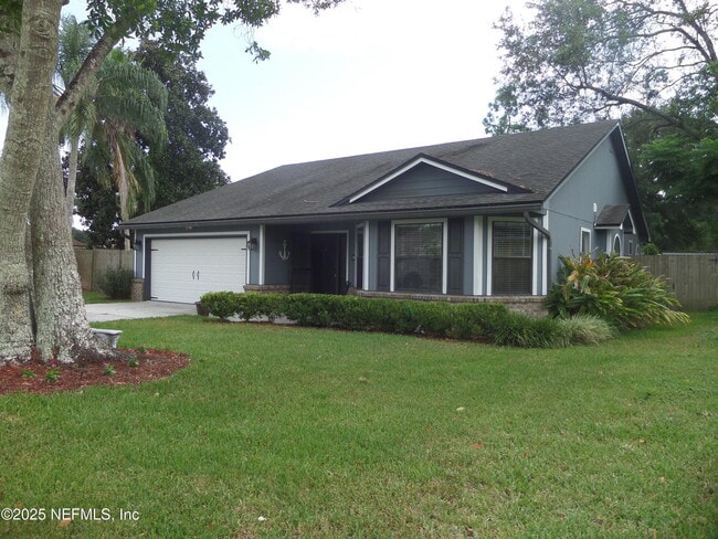 386 Hickory Hollow Dr in Jacksonville, FL - Building Photo - Building Photo
