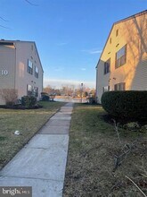 86B Red Cedar Ct in Mount Laurel, NJ - Building Photo - Building Photo
