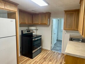 1525 Park Ave in Red Bluff, CA - Building Photo - Building Photo